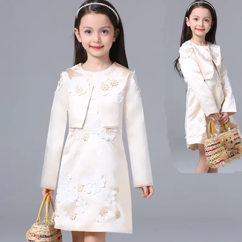 Autumn And Winter New Pattern Girls Princess Suit Flower Full Dress Foreign Trade Dress Long Sleeve Loose Jacket
Autumn And Winter New Pattern Girls Princess Suit Flower Full Dress Foreign Trade Dress Long Sleeve Loose Jacket