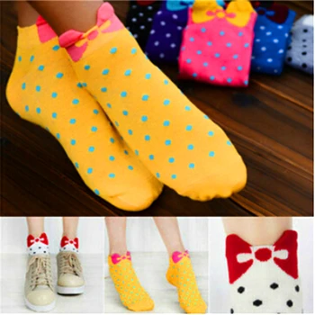 5 Pairs Korean 2017 Women socks Cotton Dot bow Boat socks Colorful Lady sock cartoon Summer Girl's short Sock Slippers
5 Pairs Korean 2017 Women socks Cotton Dot bow Boat socks Colorful Lady sock cartoon Summer Girl's short Sock Slippers