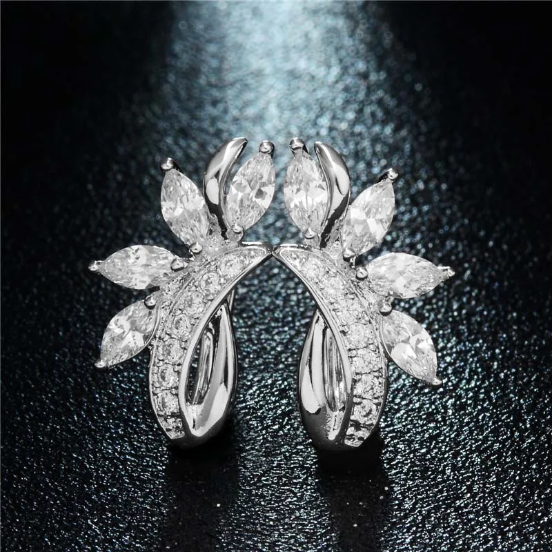 MISANANRYNE Silver Color Brincos Colorful Zircon Crystals Flower Circles Loops Huggie Hoop Earring For Women Jewelry
MISANANRYNE Silver Color Brincos Colorful Zircon Crystals Flower Circles Loops Huggie Hoop Earring For Women Jewelry