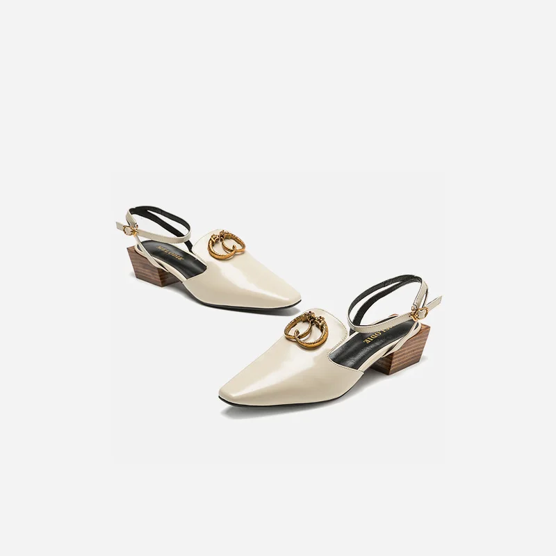 MELODIE 2019 New Style Genuine Leather Square Toe Buckle Strap Shoes Women Metal Decoration women shoes Sandals MCJ227
MELODIE 2019 New Style Genuine Leather Square Toe Buckle Strap Shoes Women Metal Decoration women shoes Sandals MCJ227