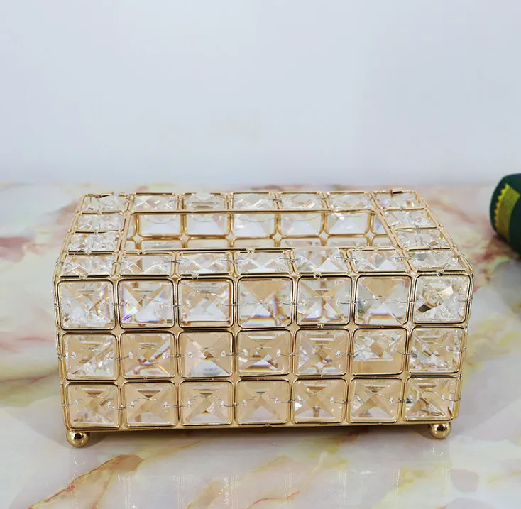 European Style Metal Crystal Tissue Box Removable Tissue Tissue Napkin Holder Kitchen Living Room Dining Room Decoration
European Style Metal Crystal Tissue Box Removable Tissue Tissue Napkin Holder Kitchen Living Room Dining Room Decoration