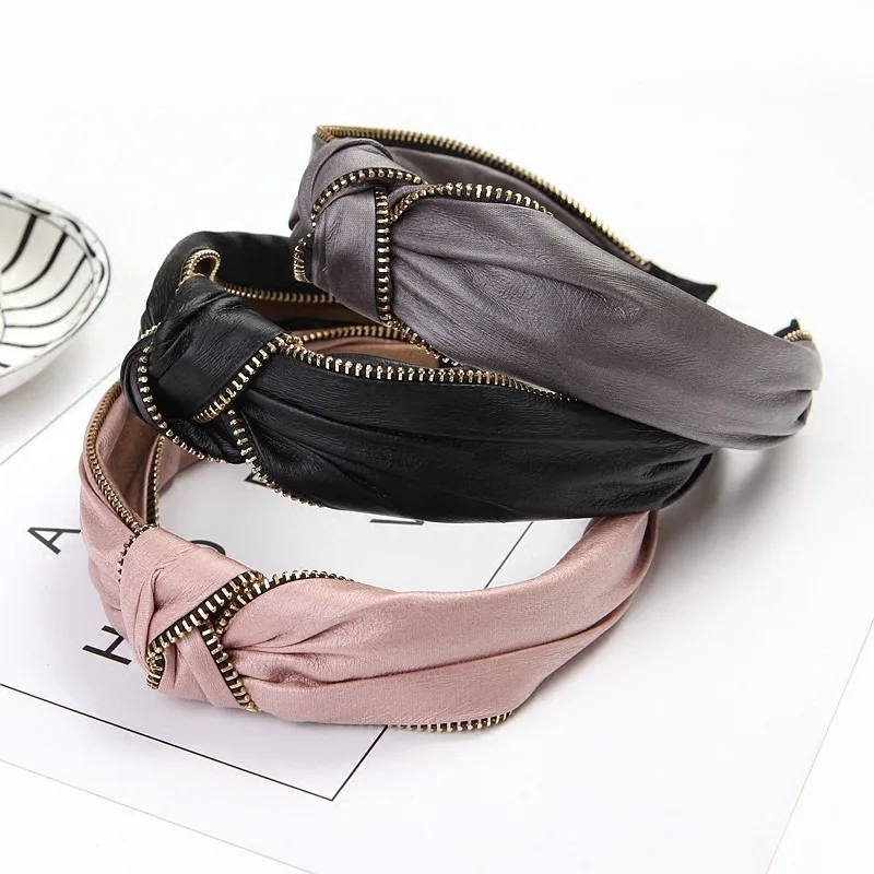Pu Zipper Wide Side Fabric Hairband for Women Ladies DIY Cross Knot Hair Bands Female Fashion Party Hair Hoop Hair Accessories
Pu Zipper Wide Side Fabric Hairband for Women Ladies DIY Cross Knot Hair Bands Female Fashion Party Hair Hoop Hair Accessories
