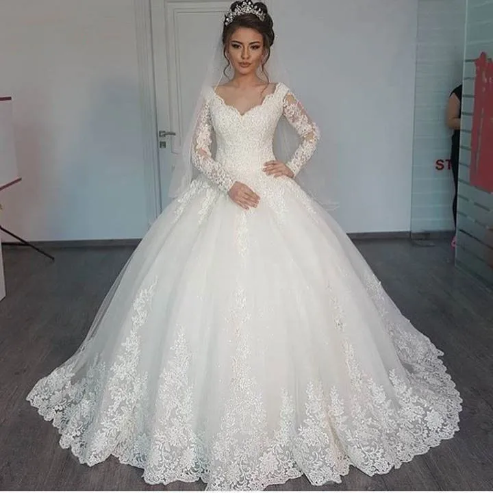 Puffy Lace Beaded Applique White Long Sleeve Arab Wedding Dresses 2017 robe Gorgeous Sheer Ball Gown Wedding Gown