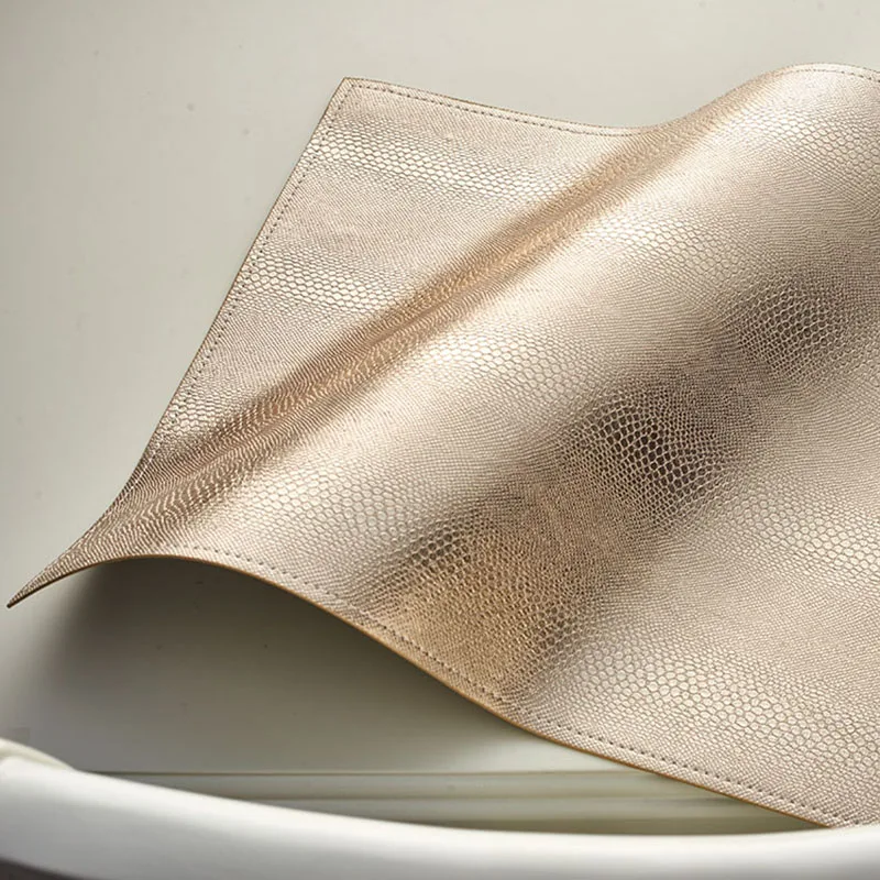 Factory price snake skin pattern leather placemat waterproof oilproof non-slip tablemat for dinning wedding party decoration
Factory price snake skin pattern leather placemat waterproof oilproof non-slip tablemat for dinning wedding party decoration