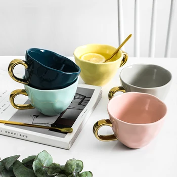 1pc Modern Ceramic Mug Water Cup with Golden Handle Breakfast Milk Coffee Mug Home Kitchen Supply
1pc Modern Ceramic Mug Water Cup with Golden Handle Breakfast Milk Coffee Mug Home Kitchen Supply