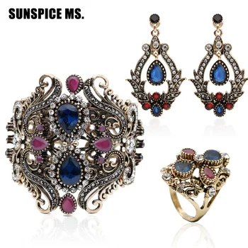 3pcs Jewelry Sets Hot Bangle Earring Ring Bohemian Vintage Resin Jewelry Antique Gold Color Indian Women Wedding Flower Bijoux
3pcs Jewelry Sets Hot Bangle Earring Ring Bohemian Vintage Resin Jewelry Antique Gold Color Indian Women Wedding Flower Bijoux