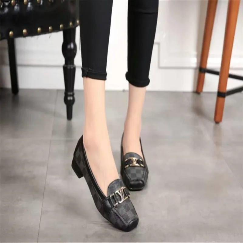 2019 spring fashion women's shoes Bowtie Loafers patent leather elegant low heel shoes non-slip shoes women's head thick
2019 spring fashion women's shoes Bowtie Loafers patent leather elegant low heel shoes non-slip shoes women's head thick