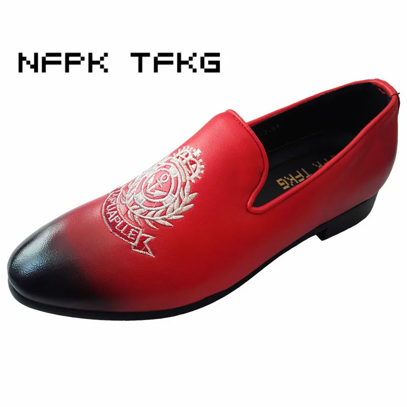 men British fashion party night club wear genuine leather shoes embroidery slip-on lazy oxfords shoe breathable loafers sapatos
men British fashion party night club wear genuine leather shoes embroidery slip-on lazy oxfords shoe breathable loafers sapatos