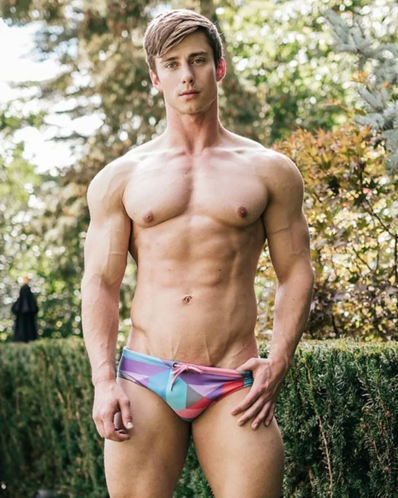 Swimwear Men Trunks Swim Shorts Swimming Tight Surf Beach Short Sport Briefs Bathing Sport Swimsuit Colorful Lattice Printing
Swimwear Men Trunks Swim Shorts Swimming Tight Surf Beach Short Sport Briefs Bathing Sport Swimsuit Colorful Lattice Printing