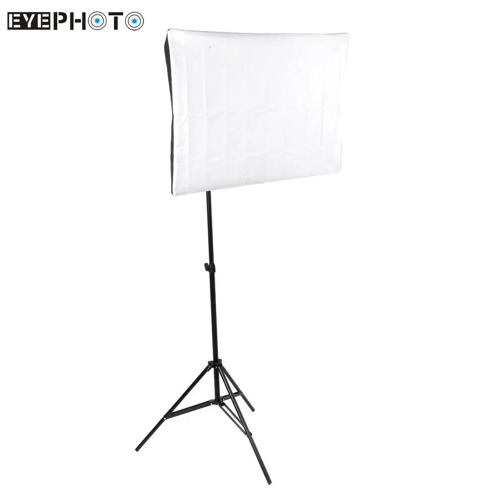 Photography Soft Box 50 * 70cm / 20 * 27in with E27 Flash Bulb Swivel Holder Socket US Plug
Photography Soft Box 50 * 70cm / 20 * 27in with E27 Flash Bulb Swivel Holder Socket US Plug
