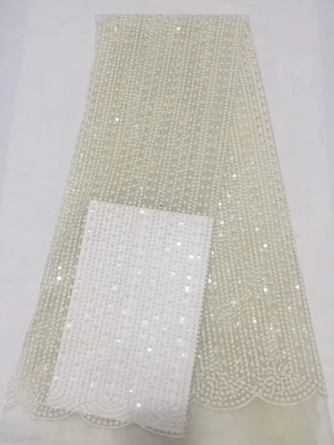 African French Lace Fabric with sequins High Quality African Tulle Lace Fabric with sequins 5yards sequin lace fabric CD2309
African French Lace Fabric with sequins High Quality African Tulle Lace Fabric with sequins 5yards sequin lace fabric CD2309