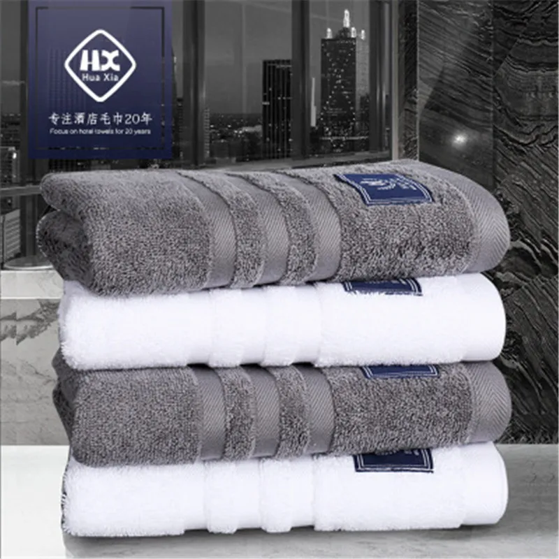 Factory wholesale five-star hotel thickened bath towel 100% cotton bath towel does not lint strong water absorption 150*80cm
Factory wholesale five-star hotel thickened bath towel 100% cotton bath towel does not lint strong water absorption 150*80cm