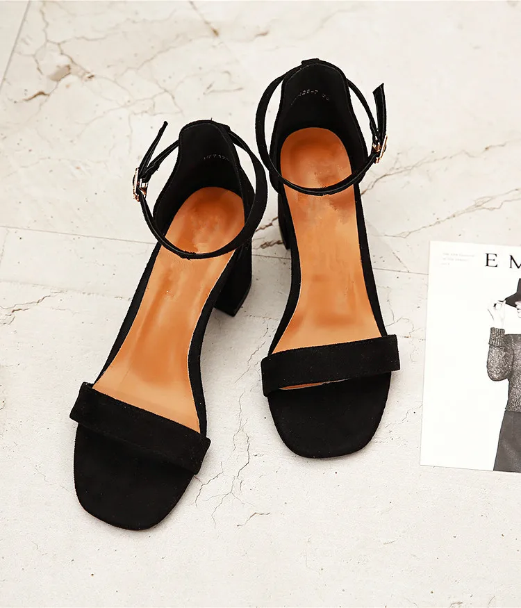 8948467585_1610159770