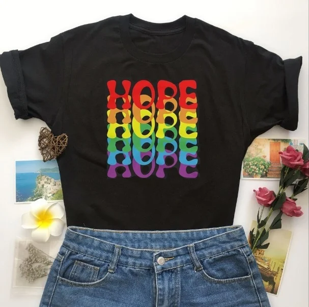 Rainbow Color Letter Hope T-Shirt Clothing Love Streetwear Camiseta Mujer Aesthetic Harajuku Hipster Women Tops Female Cool Tees
Rainbow Color Letter Hope T-Shirt Clothing Love Streetwear Camiseta Mujer Aesthetic Harajuku Hipster Women Tops Female Cool Tees