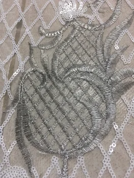 2017 Latest white or silver color African French net Lace Fabric with sequins,High Quality African wedding Tulle Lace Fabric
2017 Latest white or silver color African French net Lace Fabric with sequins,High Quality African wedding Tulle Lace Fabric