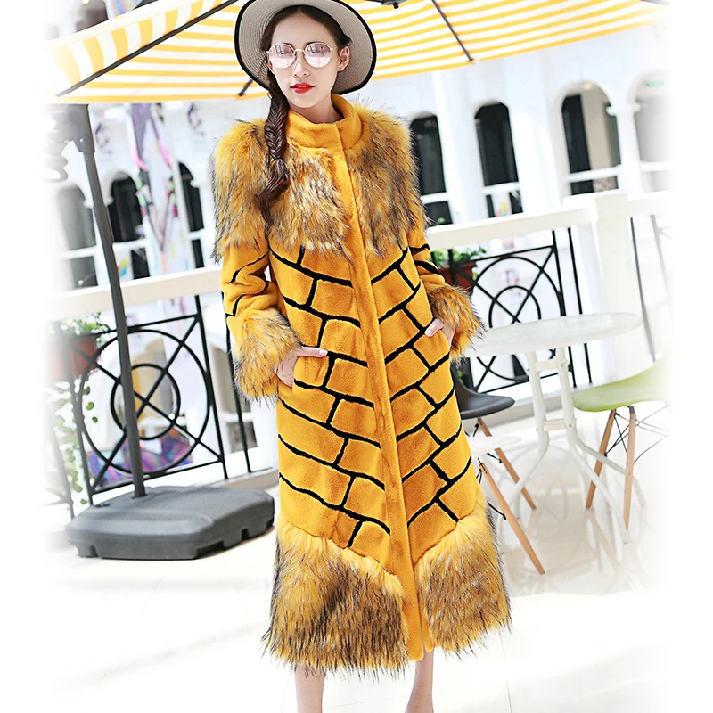 Winter Women Fashion Quality Faux Rabbit Fur And Fox Fur Stitching Color Coat Mandarin Collar Thick Warm Fur Outwear XHSD-128
Winter Women Fashion Quality Faux Rabbit Fur And Fox Fur Stitching Color Coat Mandarin Collar Thick Warm Fur Outwear XHSD-128