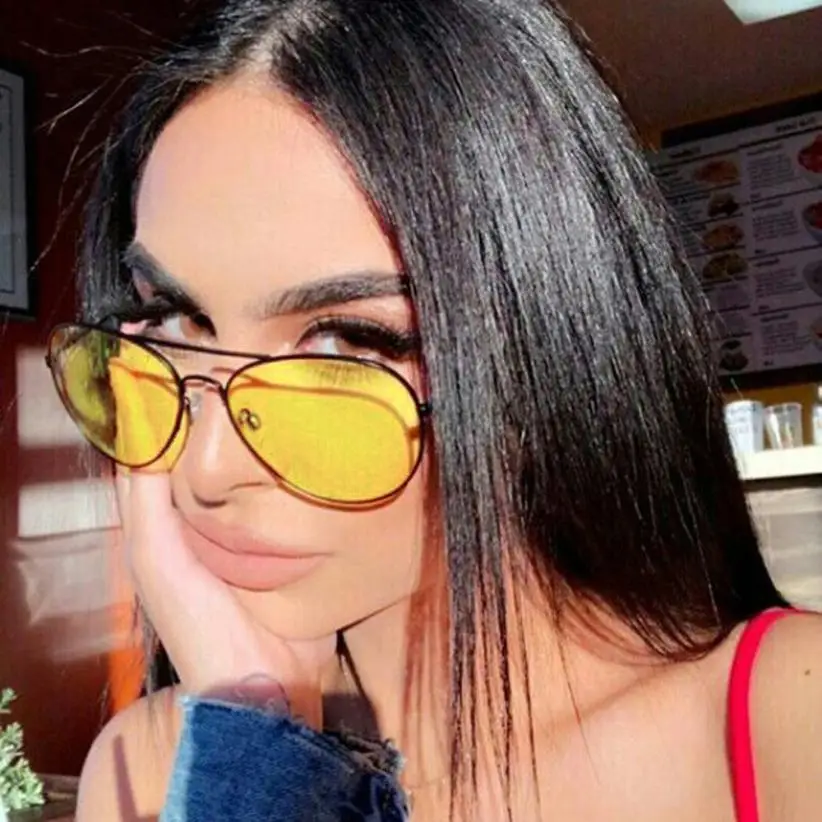 Popular Cycling Eyewear Night Vision Fine Sunglasses For Men And Women Protective UV400 Glasses For Drivers Driving Glasses
Popular Cycling Eyewear Night Vision Fine Sunglasses For Men And Women Protective UV400 Glasses For Drivers Driving Glasses