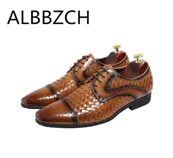 New arrival brogue carving weave men shoes luxury designer men's business leisure oxford shoes men's formal wedding dress shoes
New arrival brogue carving weave men shoes luxury designer men's business leisure oxford shoes men's formal wedding dress shoes