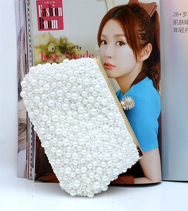 New Pearl Hasp Closure clutch purses 2016 bags women Evening handbags Clutch party bags Full Sided Embroidered Beades Bag 08987
New Pearl Hasp Closure clutch purses 2016 bags women Evening handbags Clutch party bags Full Sided Embroidered Beades Bag 08987