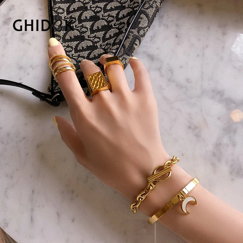 GHIDBK Personality Gold Texture Wide Ring Fish Scale Chunky Statement Rings Minimalist Thick Ring Wholesale Unique Gift for Her
GHIDBK Personality Gold Texture Wide Ring Fish Scale Chunky Statement Rings Minimalist Thick Ring Wholesale Unique Gift for Her