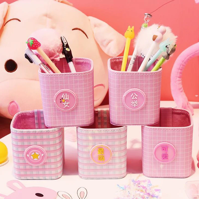 1 Pcs Cartoon Pink Girls Card Captor Magic Wing Star Sakura Grid Square Pen Holder Stationery PU Pencil Holders Supplies
1 Pcs Cartoon Pink Girls Card Captor Magic Wing Star Sakura Grid Square Pen Holder Stationery PU Pencil Holders Supplies