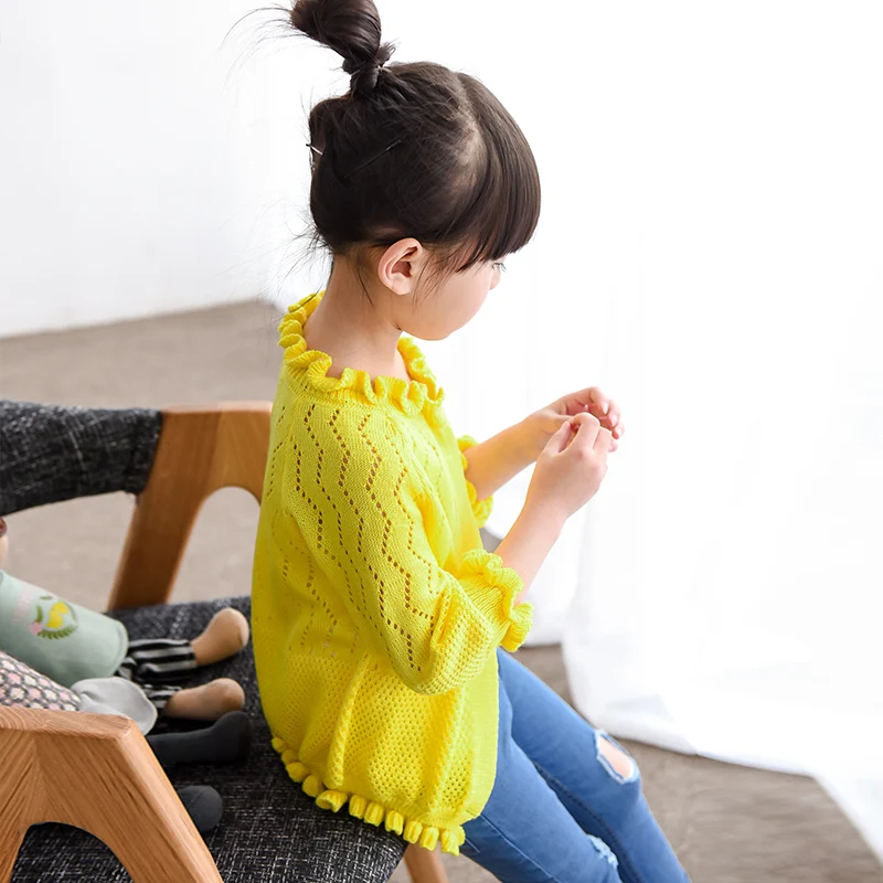 Children's air-conditioning Sweater baby girls knit cardigan Hollow fashion Lotus leaf collar sweater summer children's clothing
Children's air-conditioning Sweater baby girls knit cardigan Hollow fashion Lotus leaf collar sweater summer children's clothing