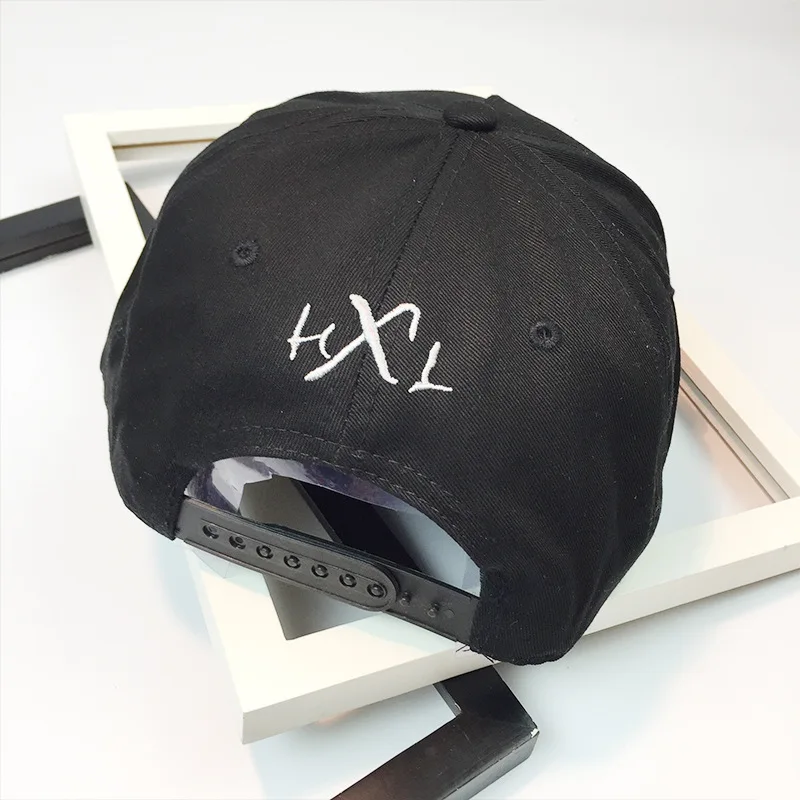 4182954391_2124350718