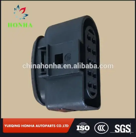10 hole automotive waterproof connector, used for efi engine, with terminal and waterproof plug 10P
10 hole automotive waterproof connector, used for efi engine, with terminal and waterproof plug 10P