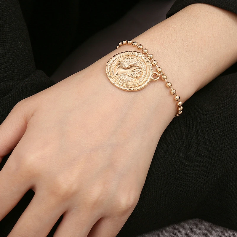 Vintage Bracelets Medusa Coin Portrait Pendant Drop Bangle Bracelets Gold Ethnic For Women Women Charm Valentine's Day Jewelry
Vintage Bracelets Medusa Coin Portrait Pendant Drop Bangle Bracelets Gold Ethnic For Women Women Charm Valentine's Day Jewelry