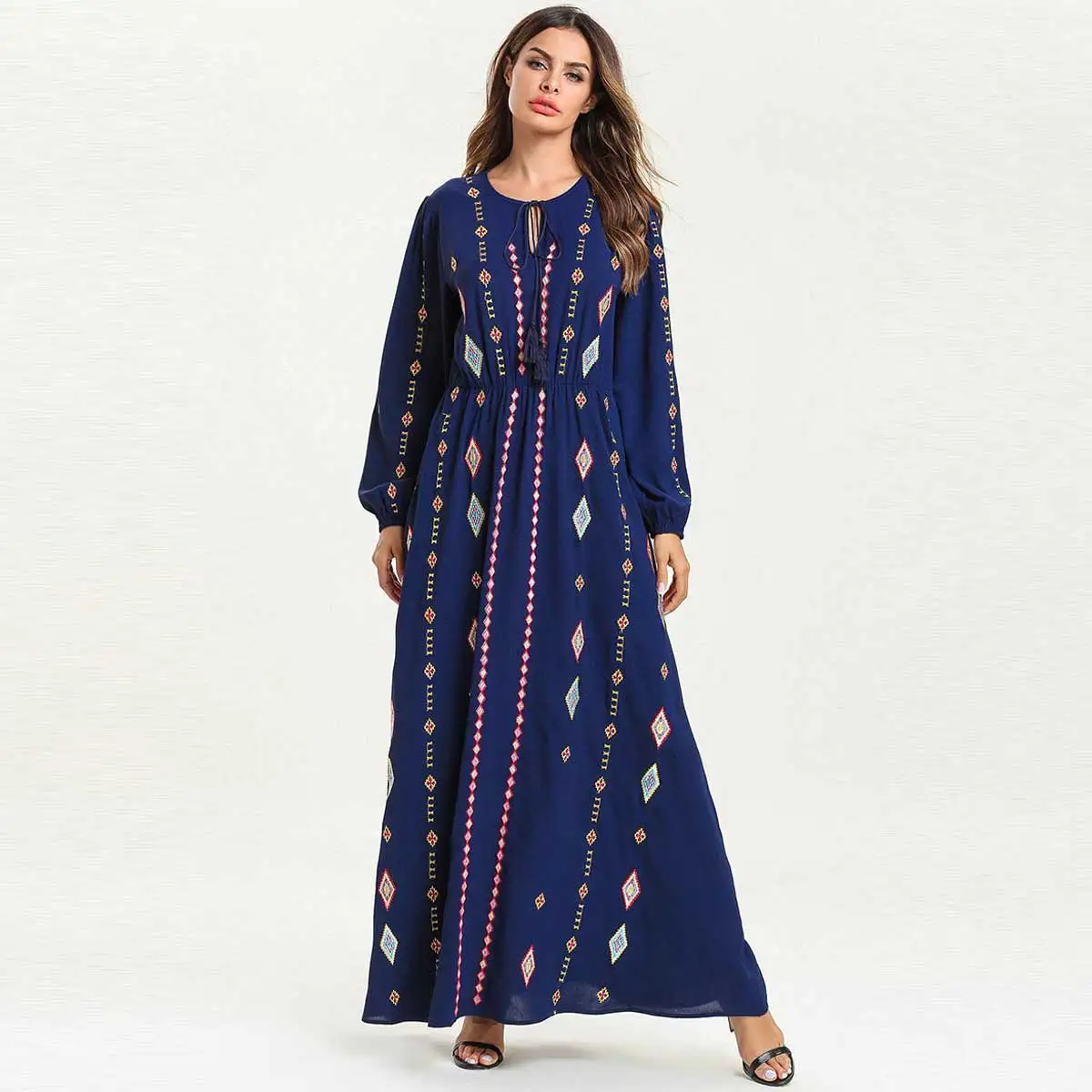 2019 Women Elegant Ethnic Geometric Embroidery Maxi Dress Oversized Long Sleeve High Waist Swing Dress Plus Size VKDR1628
2019 Women Elegant Ethnic Geometric Embroidery Maxi Dress Oversized Long Sleeve High Waist Swing Dress Plus Size VKDR1628