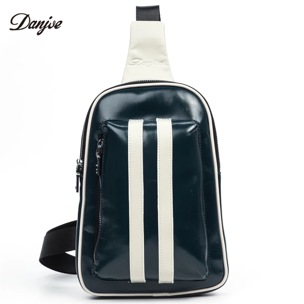 DANJUE Genuine Leather Men chest bag Pack Waterproof Chest pack bags male Casual small back pack Messenger Shoulder Bag daypack
DANJUE Genuine Leather Men chest bag Pack Waterproof Chest pack bags male Casual small back pack Messenger Shoulder Bag daypack
