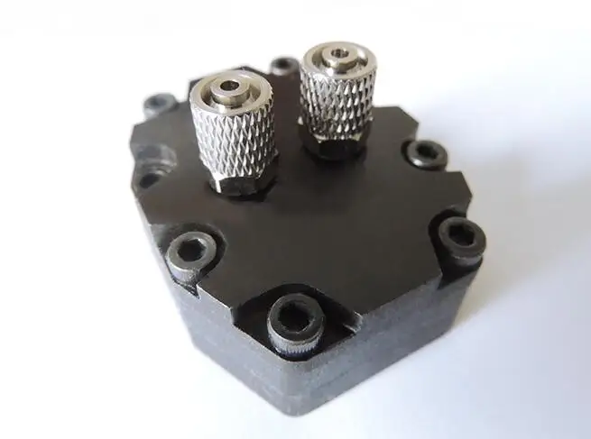 Hydraulic engineering new excavator oil pump unit For Tamiya 1/14 RC Hydraulic LESU RCW4D Engineering Dump 8x8 Truck Tractor
Hydraulic engineering new excavator oil pump unit For Tamiya 1/14 RC Hydraulic LESU RCW4D Engineering Dump 8x8 Truck Tractor