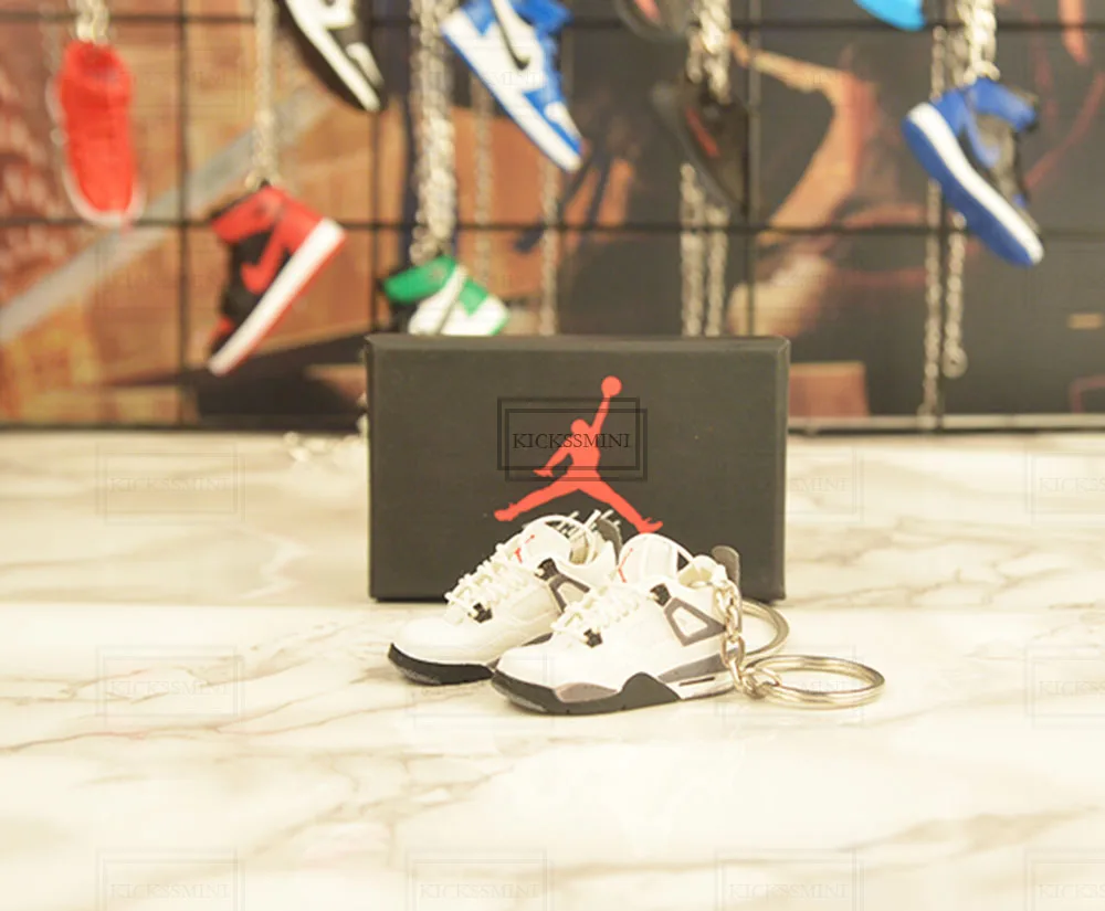 FREE SHIPPING DROPSHIPPING Handcrafted AJ4 "White Cement"3D Keychain with Box doll Valentine's Day Promotional Gift Accessories
FREE SHIPPING DROPSHIPPING Handcrafted AJ4 "White Cement"3D Keychain with Box doll Valentine's Day Promotional Gift Accessories