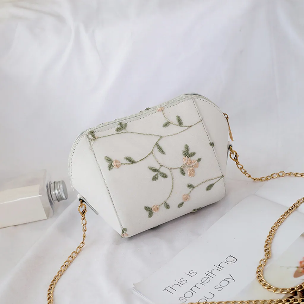 Summer Pink lace chain Bag floral embroidery Candy Color Crossbody Bags Designed Ladies Shoulder Chain Messenger Bolsos Mujer
Summer Pink lace chain Bag floral embroidery Candy Color Crossbody Bags Designed Ladies Shoulder Chain Messenger Bolsos Mujer