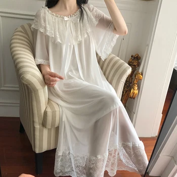 RenYvtil 2018 Royal Nightgown Women Princess Nightdress Lace Elegant Palace Half-Sleeve Modal Sleepdress Arab Home Wear Bride
RenYvtil 2018 Royal Nightgown Women Princess Nightdress Lace Elegant Palace Half-Sleeve Modal Sleepdress Arab Home Wear Bride