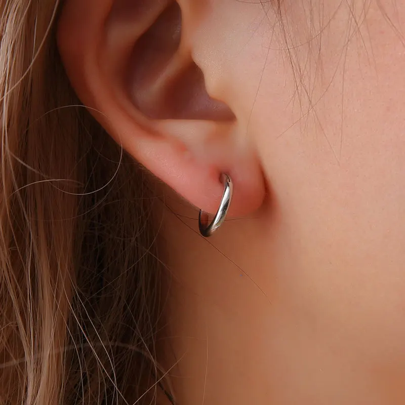 Korean New Bohemian Silver Earrings Personality Wild Fashion Stainless Steel Circle Stud Earring Geometric Jewelry for Women
Korean New Bohemian Silver Earrings Personality Wild Fashion Stainless Steel Circle Stud Earring Geometric Jewelry for Women