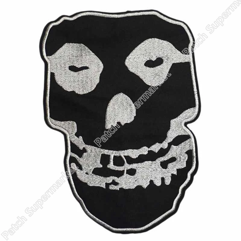 10" Large Misfits Sliver Crimson Skull Music Band Patch for biker mc motorcycle Jacket applique Embroidered iron on Rock Punk
10" Large Misfits Sliver Crimson Skull Music Band Patch for biker mc motorcycle Jacket applique Embroidered iron on Rock Punk