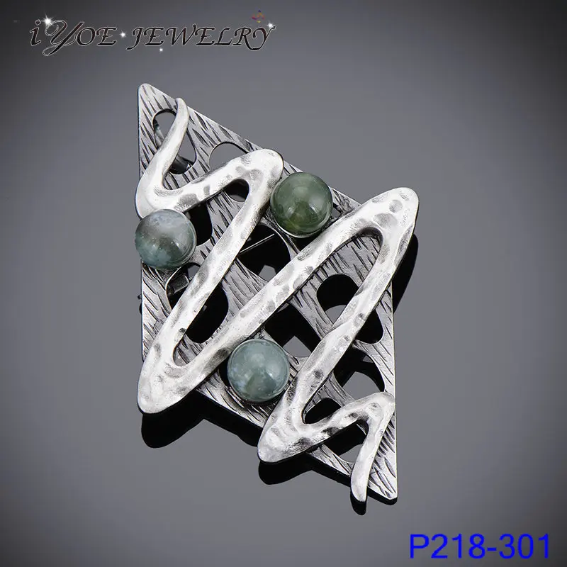 IYOE Retro Antique Silver Color V Shape Metal Pins And Brooches For Women Party Small Beads Vintage Brooch Pendant Jewelry
IYOE Retro Antique Silver Color V Shape Metal Pins And Brooches For Women Party Small Beads Vintage Brooch Pendant Jewelry