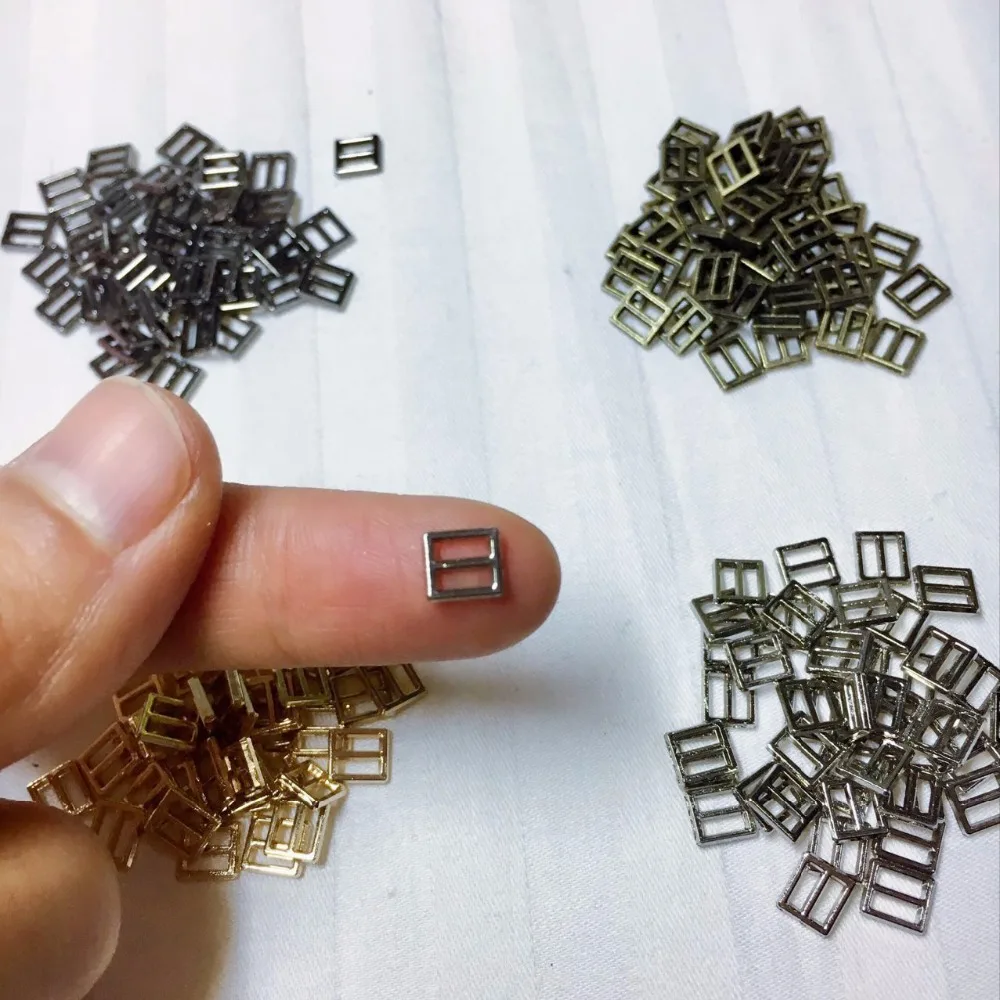 15 pieces/Lot 5*6mm Mini Manual Cute Handmade Button Doll DIY Accessories For BJD Blyth Azone Momoko Doll Accessories
15 pieces/Lot 5*6mm Mini Manual Cute Handmade Button Doll DIY Accessories For BJD Blyth Azone Momoko Doll Accessories