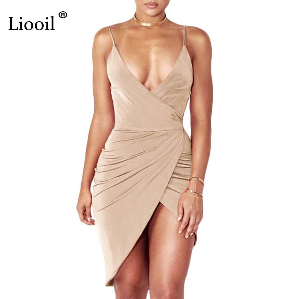 Liooil 2019 Sexy Spaghetti Strap Bandage Dress Sleeveless Deep V Neck Backless Draped Bodycon Split Women Summer Dress Club Wear
Liooil 2019 Sexy Spaghetti Strap Bandage Dress Sleeveless Deep V Neck Backless Draped Bodycon Split Women Summer Dress Club Wear