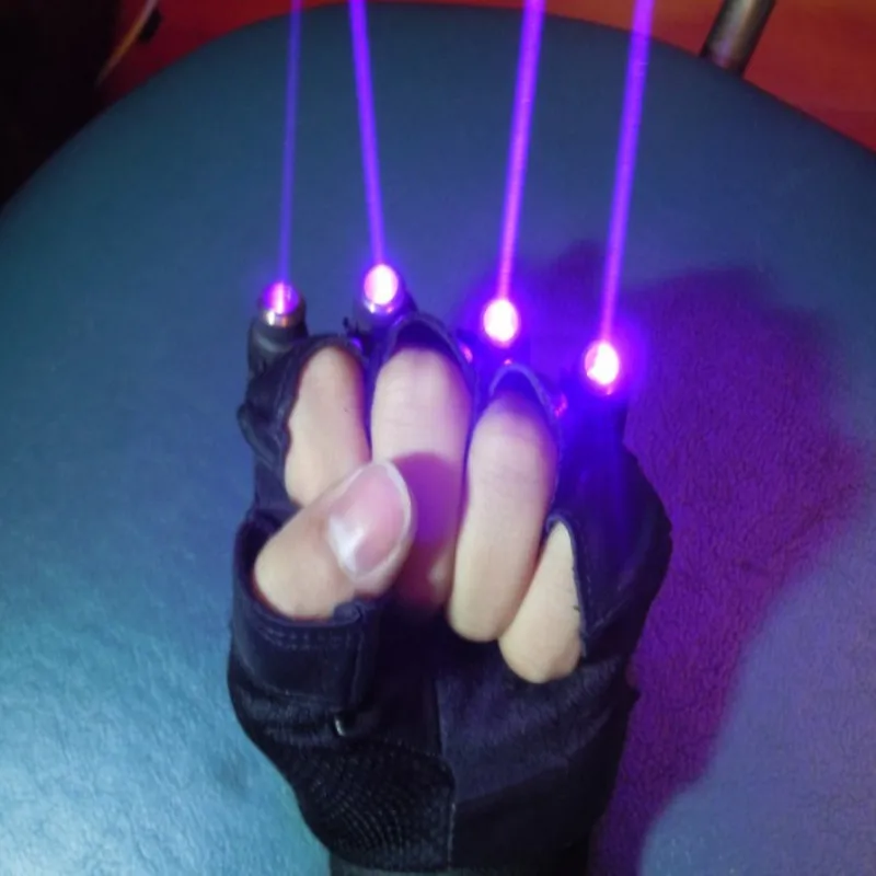 JSHFEI pueple laser gloves DJ CLUB party with 4 pcs lasers laser dancing stage show light with palm light Wholesale lazer
JSHFEI pueple laser gloves DJ CLUB party with 4 pcs lasers laser dancing stage show light with palm light Wholesale lazer