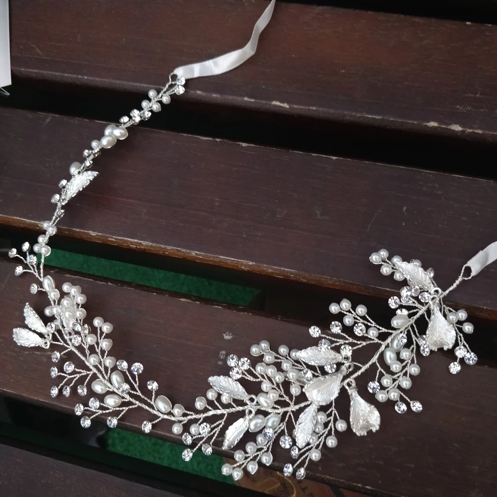 Elegant Pearls Bridal Hair Vine Crown Antique Silver Leaf Wedding headpiece Party Prom Hair Jewelry Brides Headband
Elegant Pearls Bridal Hair Vine Crown Antique Silver Leaf Wedding headpiece Party Prom Hair Jewelry Brides Headband