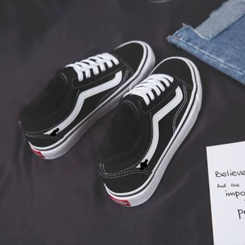 Brand New Canvas Mens Women Sneaker Skateboard Designer Sports Shoes Men Womens Sneakers Young Hip Hop Student Casual Trainers
Brand New Canvas Mens Women Sneaker Skateboard Designer Sports Shoes Men Womens Sneakers Young Hip Hop Student Casual Trainers