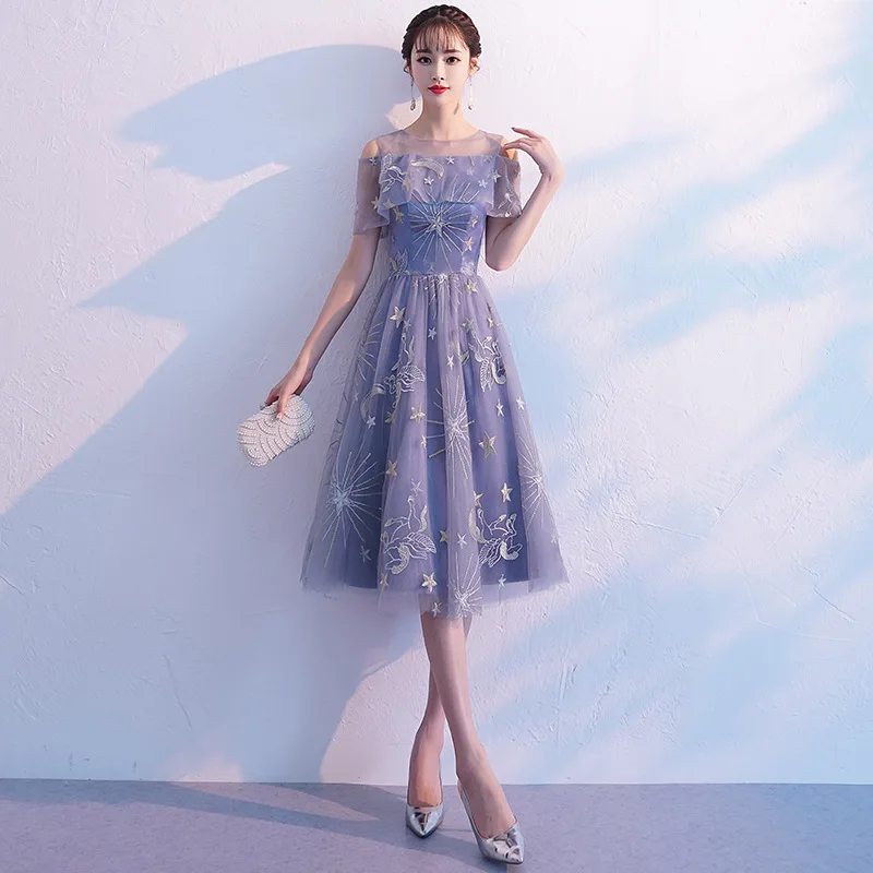 Embroidery Gray Elegant Sexy Chinese Female Cheongsam Dress Vestidos Chinos Oriental Wedding Gowns Party Dresses Size S-XXXL
Embroidery Gray Elegant Sexy Chinese Female Cheongsam Dress Vestidos Chinos Oriental Wedding Gowns Party Dresses Size S-XXXL