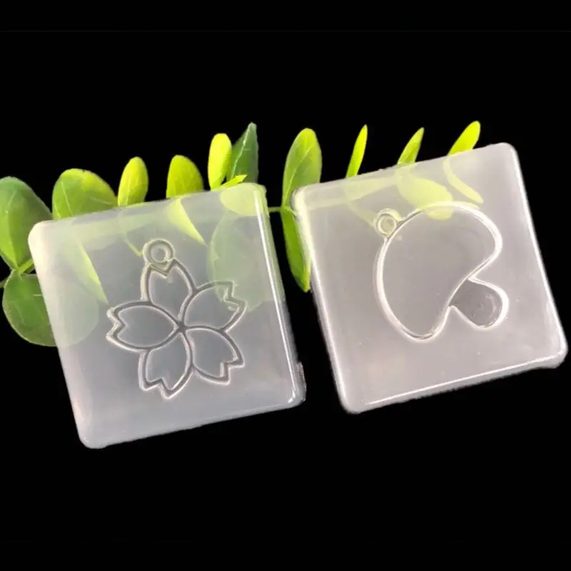 Cherry blossoms/mushroom silicone resin mold with holes making pendant necklace keychain liquid epoxy mould accessories DIY gift
Cherry blossoms/mushroom silicone resin mold with holes making pendant necklace keychain liquid epoxy mould accessories DIY gift