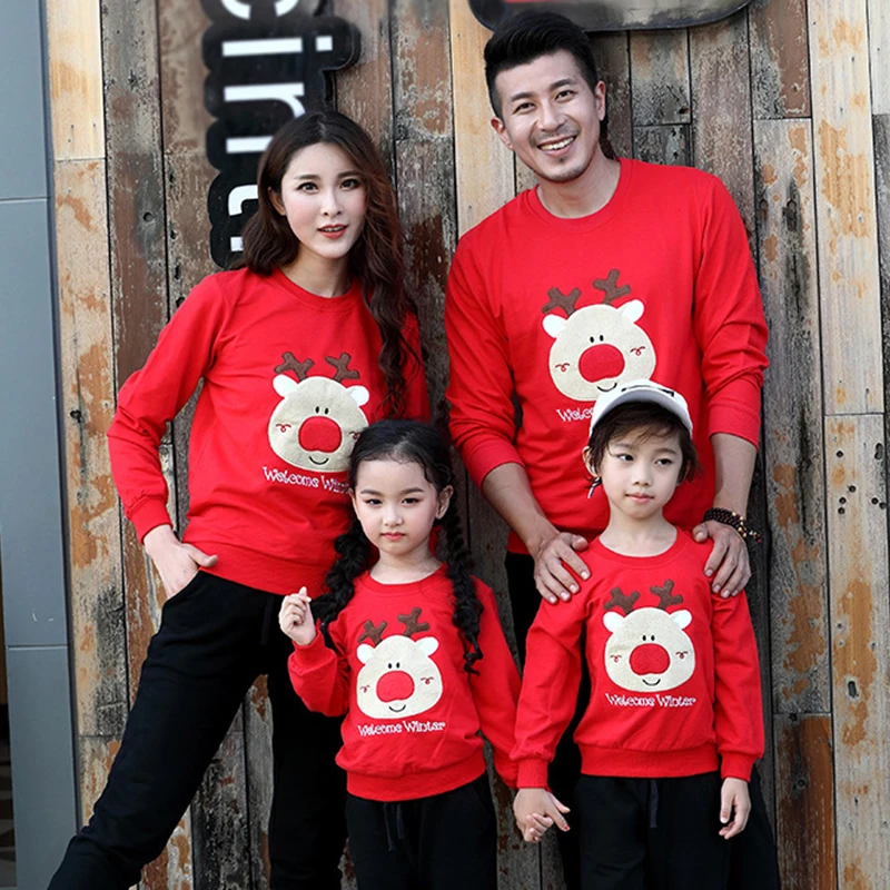Family Clothing Christmas Deer Kids shirts Mommy and Me Clothes Mother Daughter Father Baby Family Matching Outfits
Family Clothing Christmas Deer Kids shirts Mommy and Me Clothes Mother Daughter Father Baby Family Matching Outfits