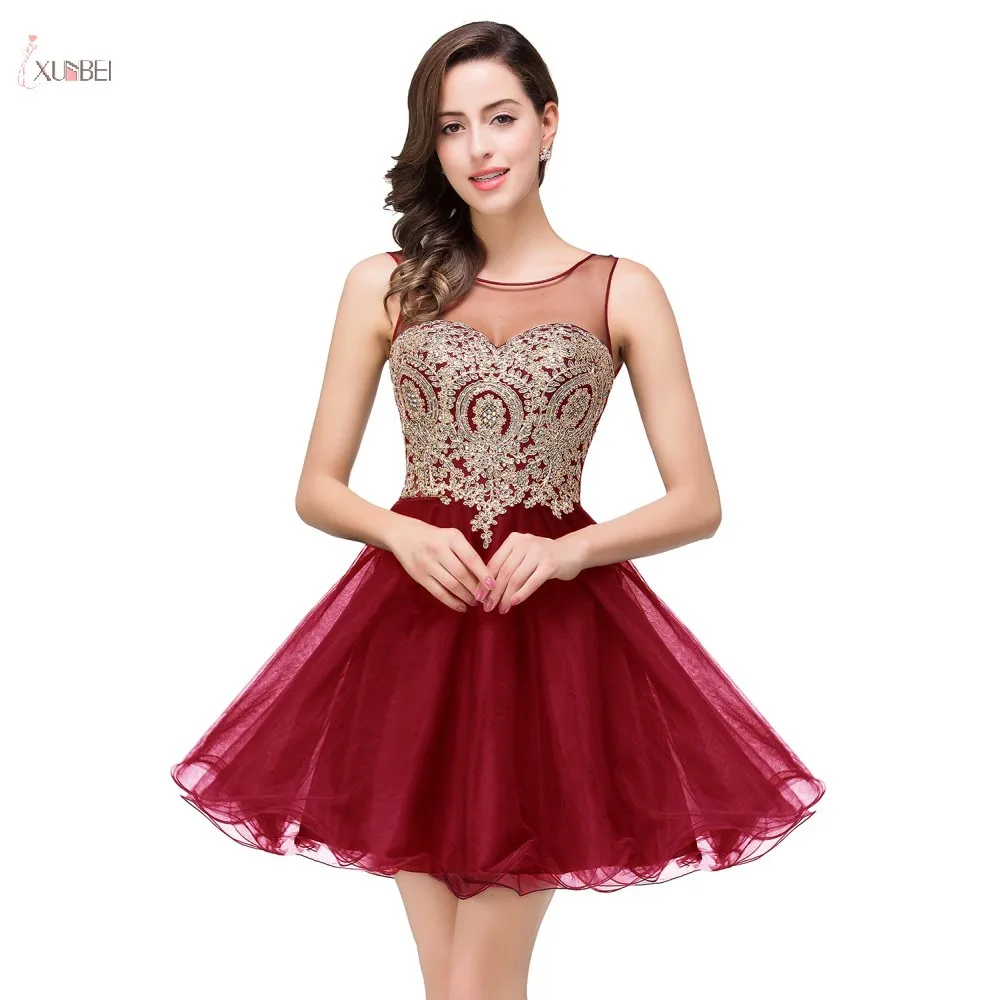 Burgundy Tulle Short Homecoming Dresses 2019 Elegant A line graduation Scoop Neck Sleeveless vestidos de graduacion
Burgundy Tulle Short Homecoming Dresses 2019 Elegant A line graduation Scoop Neck Sleeveless vestidos de graduacion