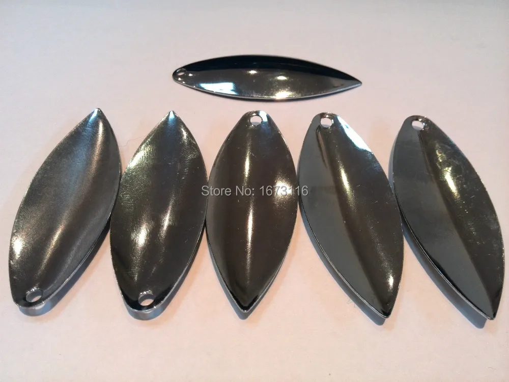 2015new fishing spoon Leaf type sequins hard bait size:31mm*10mm quantily 20pcs/lot 304stainless steel
2015new fishing spoon Leaf type sequins hard bait size:31mm*10mm quantily 20pcs/lot 304stainless steel
