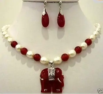 FREE SHIPPINGCharming Green jade Dragon Pendant necklace earring set (A0424) 
FREE SHIPPINGCharming Green jade Dragon Pendant necklace earring set (A0424)