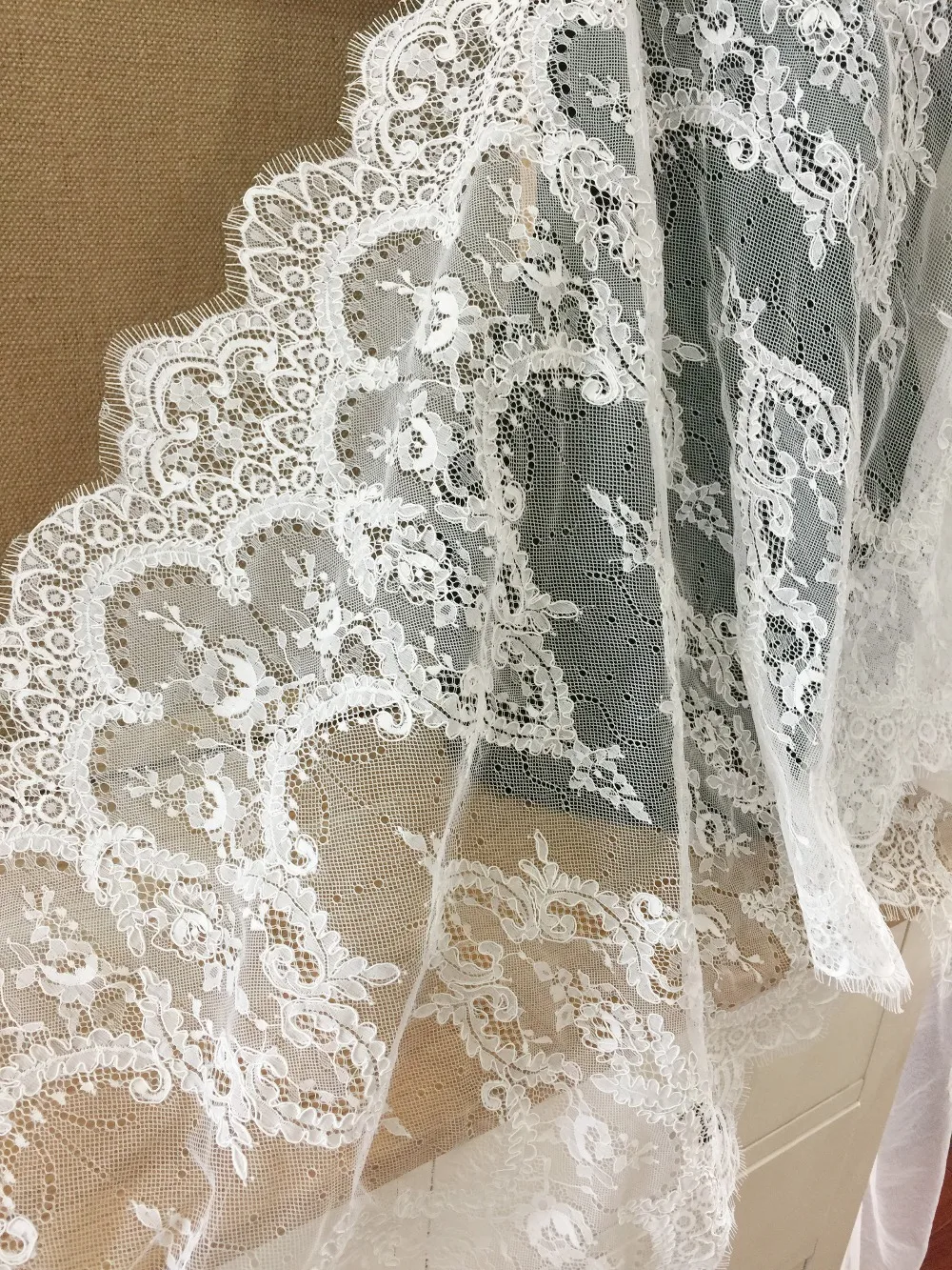 3 yards Exquisite French Alencon Lace Fabric in Ivory for Wedding, Gowns, Bridal Veils, Costumes Design 60 cm wide
3 yards Exquisite French Alencon Lace Fabric in Ivory for Wedding, Gowns, Bridal Veils, Costumes Design 60 cm wide
